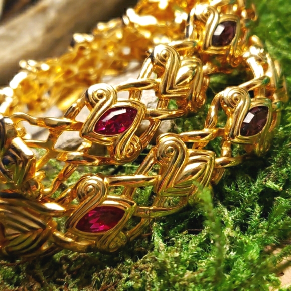 Vtg Swarovski Swan Pink Purple Crystal Necklace - Picture 2 of 16